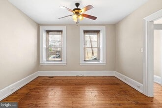 Building Photo - 161 Hermitage St