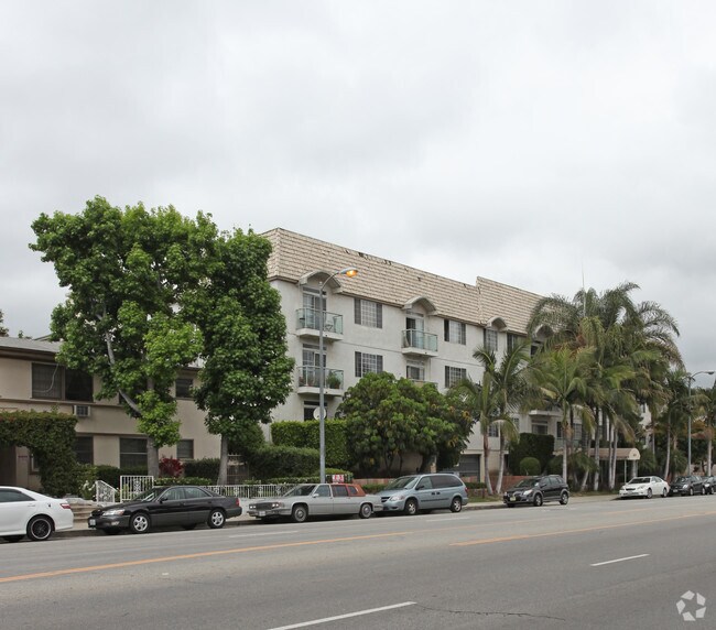 Woodman Ave Apartments Apartments Sherman Oaks, CA