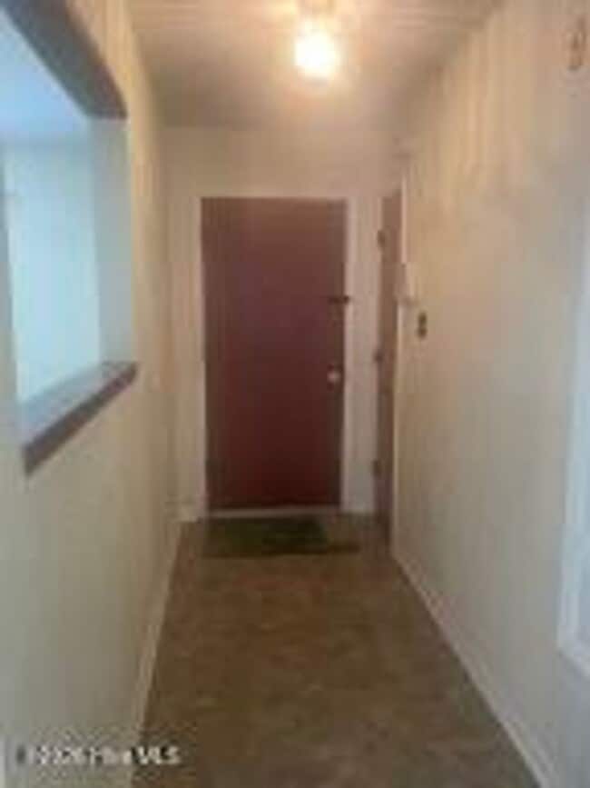 Building Photo - 4110 White Pines Ct
