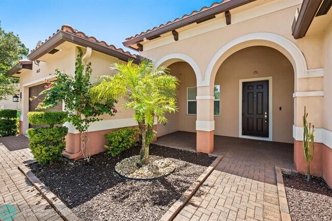 Foto del edificio - 6412 SW 55th Pl