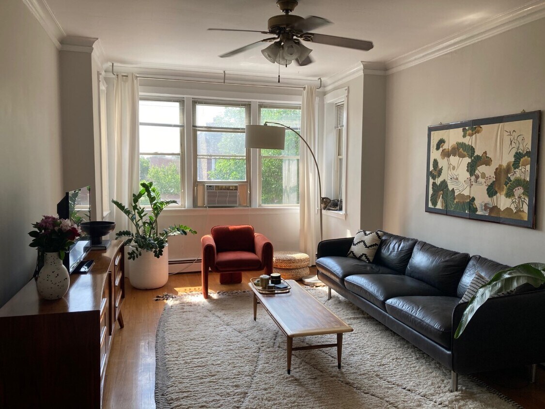 Foto principal - 947 N Leavitt St