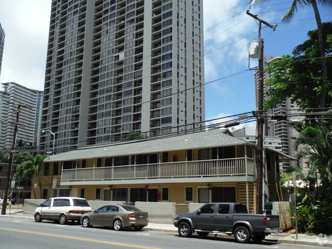 Building Photo - Laniakea Apartments