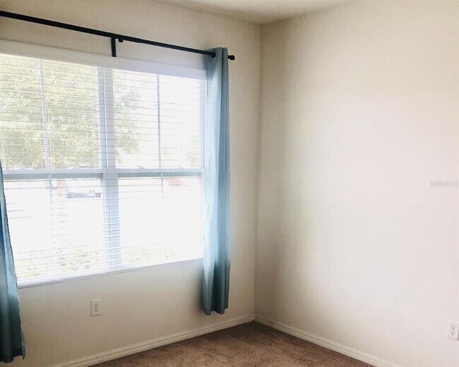 Foto del edificio - 2222 Sequoia Way