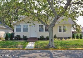 Building Photo - 54 Boston Ave