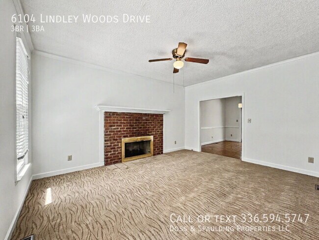 Foto del edificio - 6104 Lindley Woods Dr