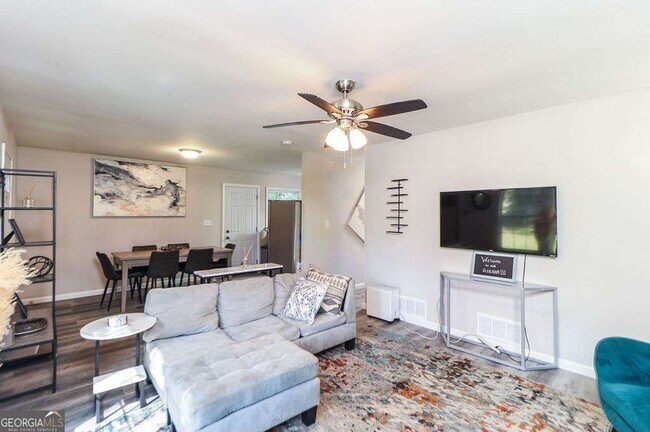 Foto del edificio - 2179 Worthem Ave SW
