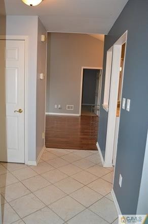 Foto del edificio - 2209 Candlelight Ct