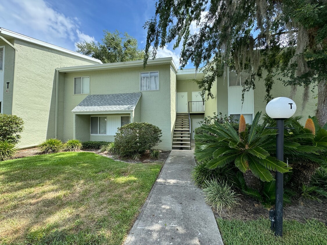 Exterior - 568 Bahia Cir