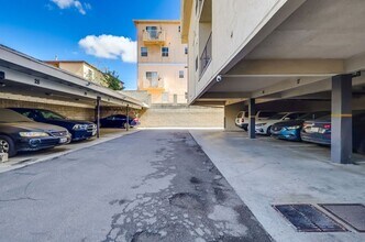 Interior Photo - Queen Street Homes