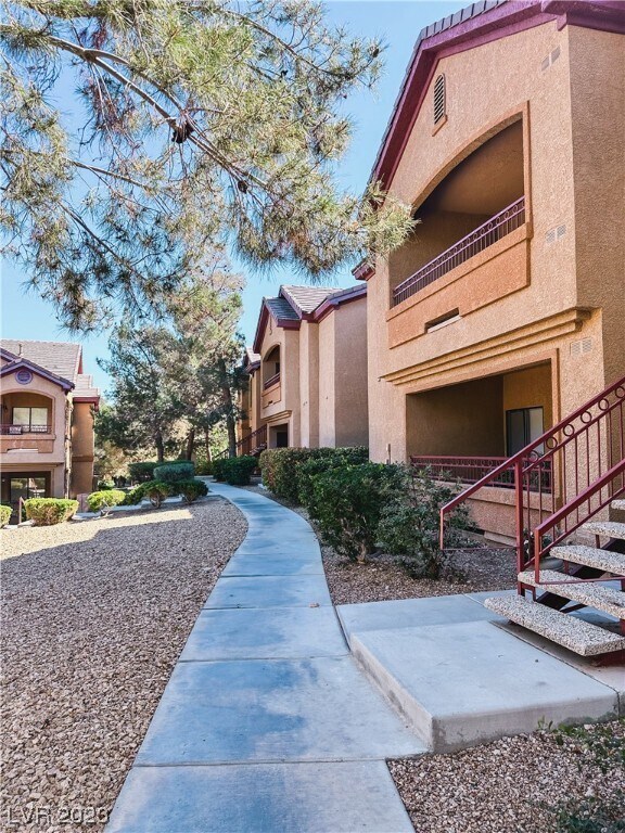 Primary Photo - 8250 N Grand Canyon Dr