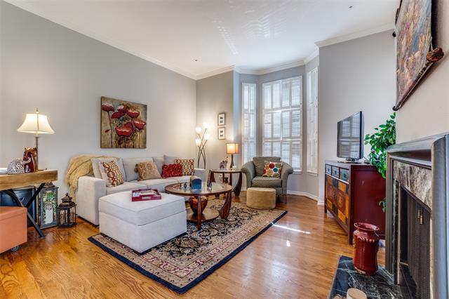 Building Photo - 4232 McKinney Ave