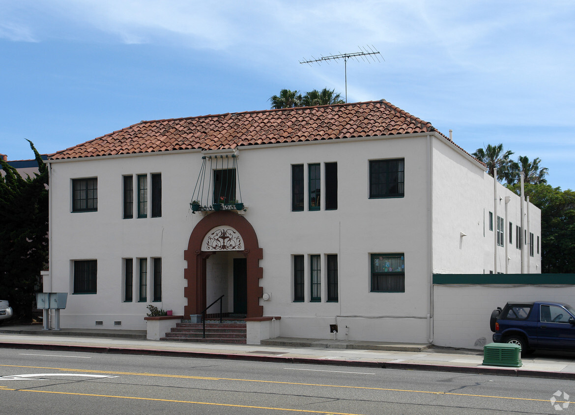 Foto principal - 558 E Thompson Blvd