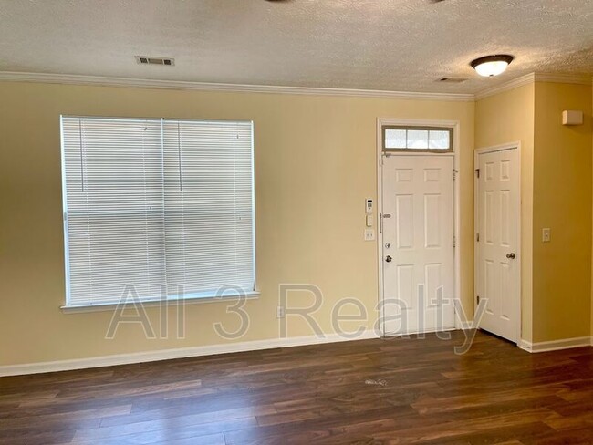 Building Photo - 4132 High Park Ln
