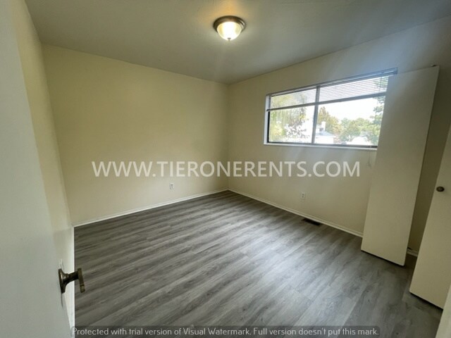 Building Photo - 2274 East Four Woods Circle Unit B
