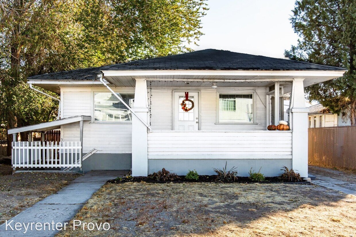 3 br, 1 bath House 521 S 300 W House Rental in Provo, UT