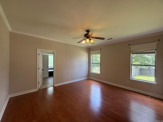 Building Photo - 8705 Wingate Dr