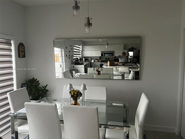 Foto del edificio - 12109 NW 24th Ct