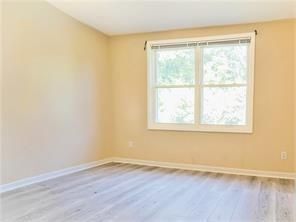 Foto del edificio - 895 Thoroughbred Trce