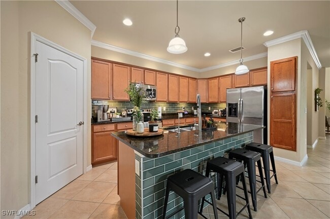 Building Photo - 13085 Cardeto Ct