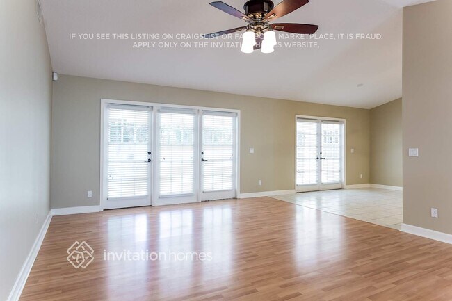 Foto del edificio - 13740 Cromer Ct