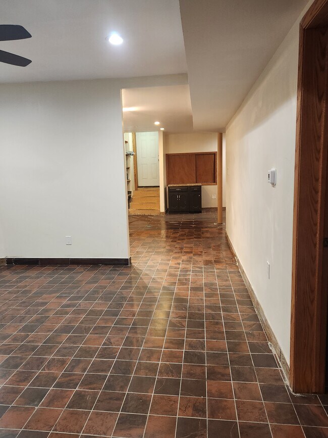 Foto del edificio - 6110 N Mozart St