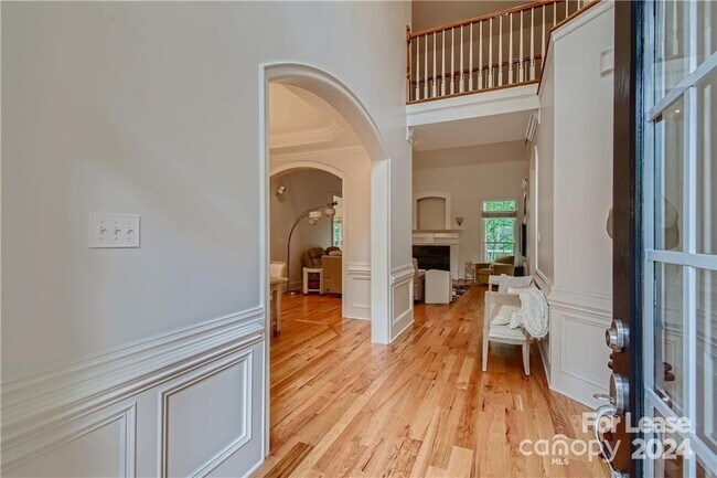 Building Photo - 8919 Radford Ct
