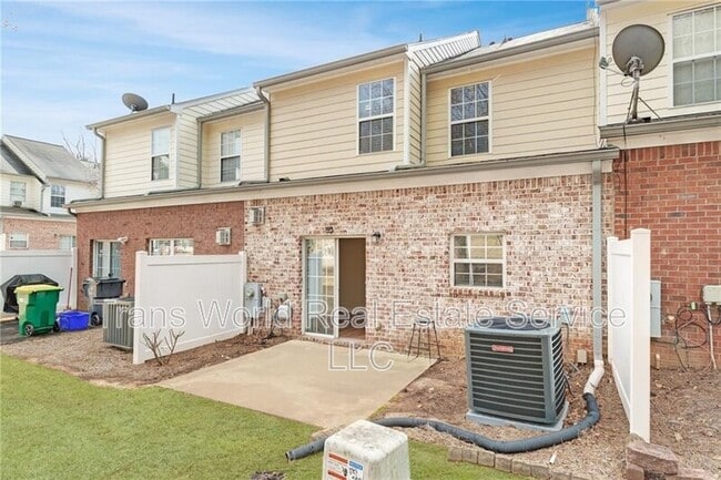 Photo - 1102 Pleasant Oaks Ct Apartment