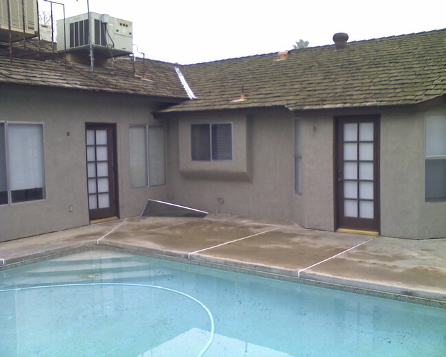 Foto del edificio - 3520 Charlotte St