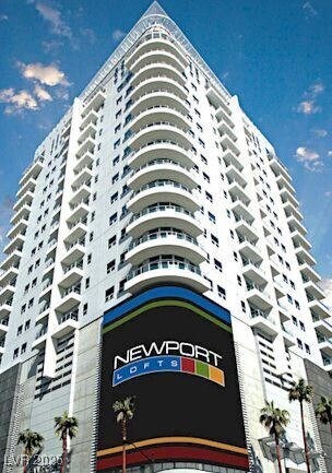 Building Photo - 200 Hoover Ave