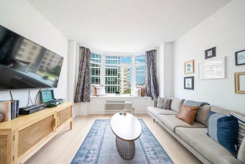 Foto principal - 1400 Hudson St