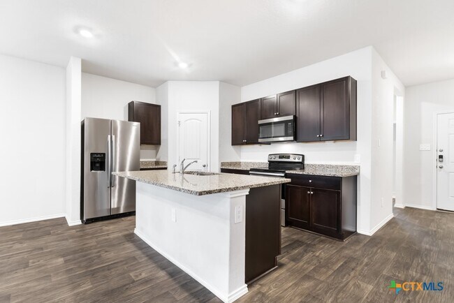 Foto del edificio - 840 Nodding Nixie