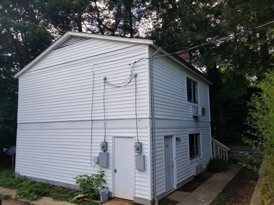 2331 15th St NE, Hickory, NC 28601 House Rental in Hickory, NC