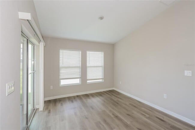 Foto del edificio - 5512 Arlington River Dr.