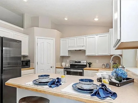 Building Photo - 6001 S Sweet Gum Way