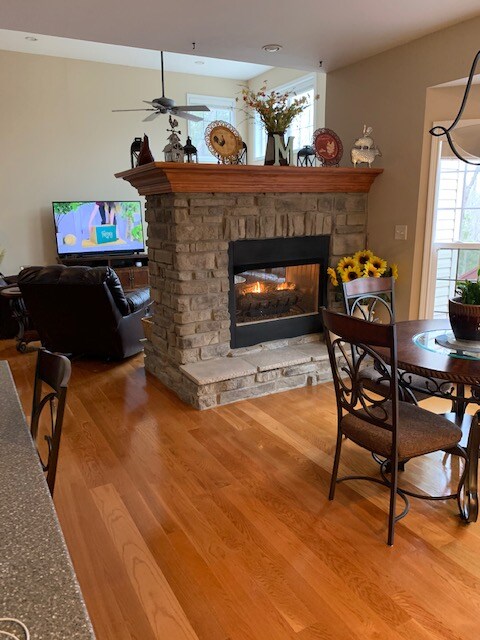 Building Photo - 611 Woodduck Ln