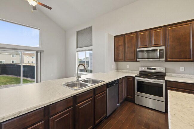 Building Photo - Newer home located in Larson Ranch Community, featuring main level owners suite.