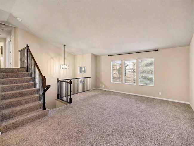 Foto del edificio - 16431 Cary St