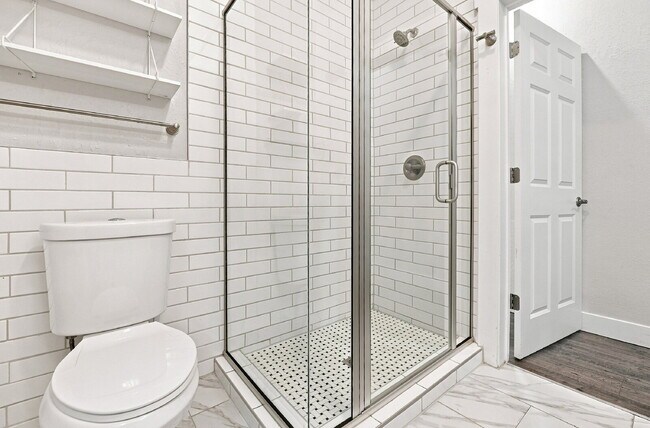 Foto del edificio - $1,720.95 with $300 off the first month rent, 1 Bed - 1 Bath, Condo in Denver with All Utilities ...