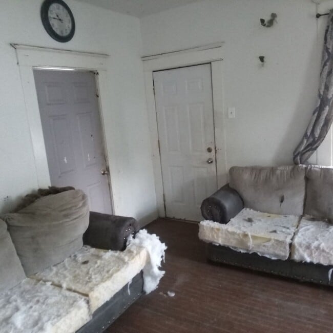 Foto del edificio - New Listing! Now Available! - $790 Month /...