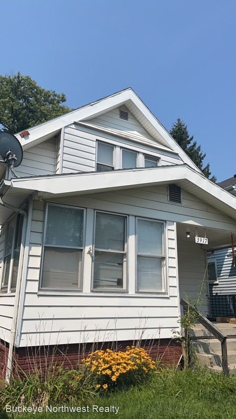 Primary Photo - 3 br, 2 bath House - 3917 Hoiles Ave