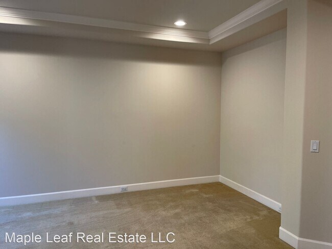 Building Photo - 5 br, 4 bath House - 15809 NE 117th Way
