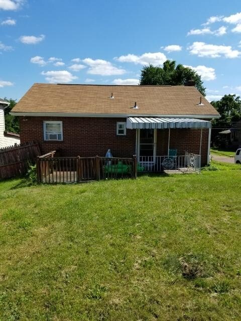 Building Photo - 2801 Garbett St