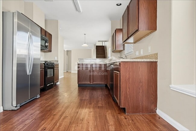 Building Photo - 2606 Bammelwood Dr