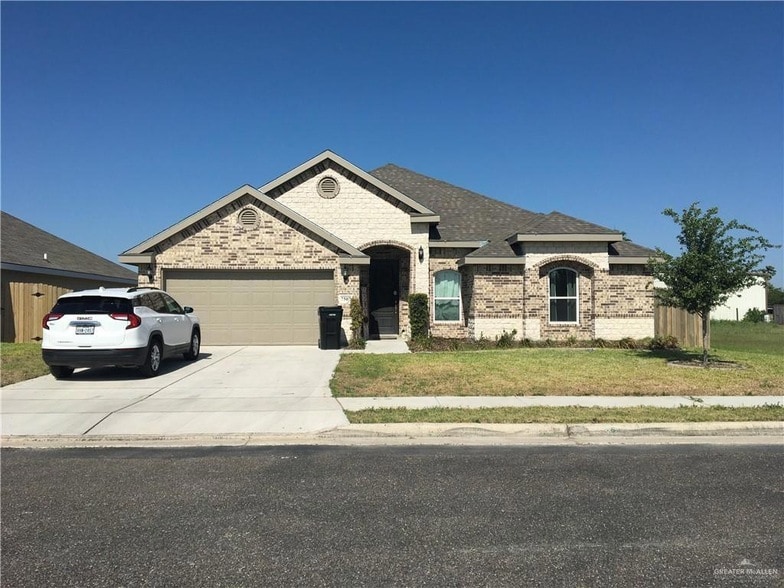 Primary Photo - 7507 N 55th Ln