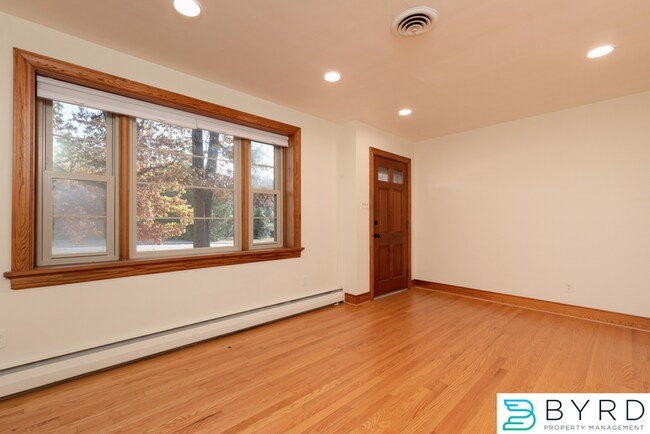 Foto del edificio - 2144 Skipwith Rd