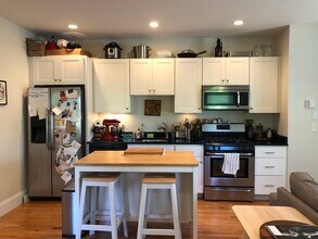 Building Photo - 341 Gallivan Blvd