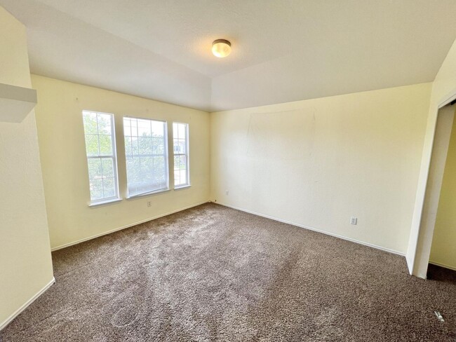 Foto del edificio - 4bd/2.5ba in Killeen TX