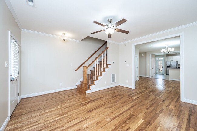 Building Photo - Spacious Home Move In Ready Downtown RVA