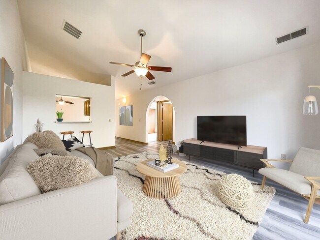 Foto del edificio - Newly Renovated 2 Bedroom Apartment on Mad...