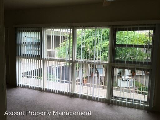 Foto del edificio - 1028-1028 A Ave